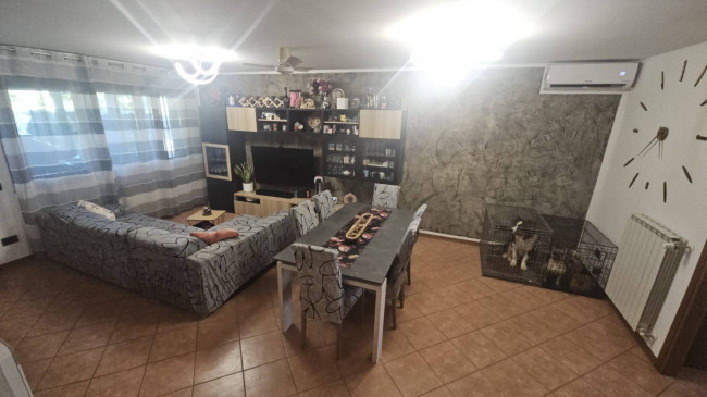 Villette a schiera in vendita a Fontanafredda