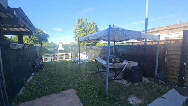 Villette a schiera in vendita a Fontanafredda