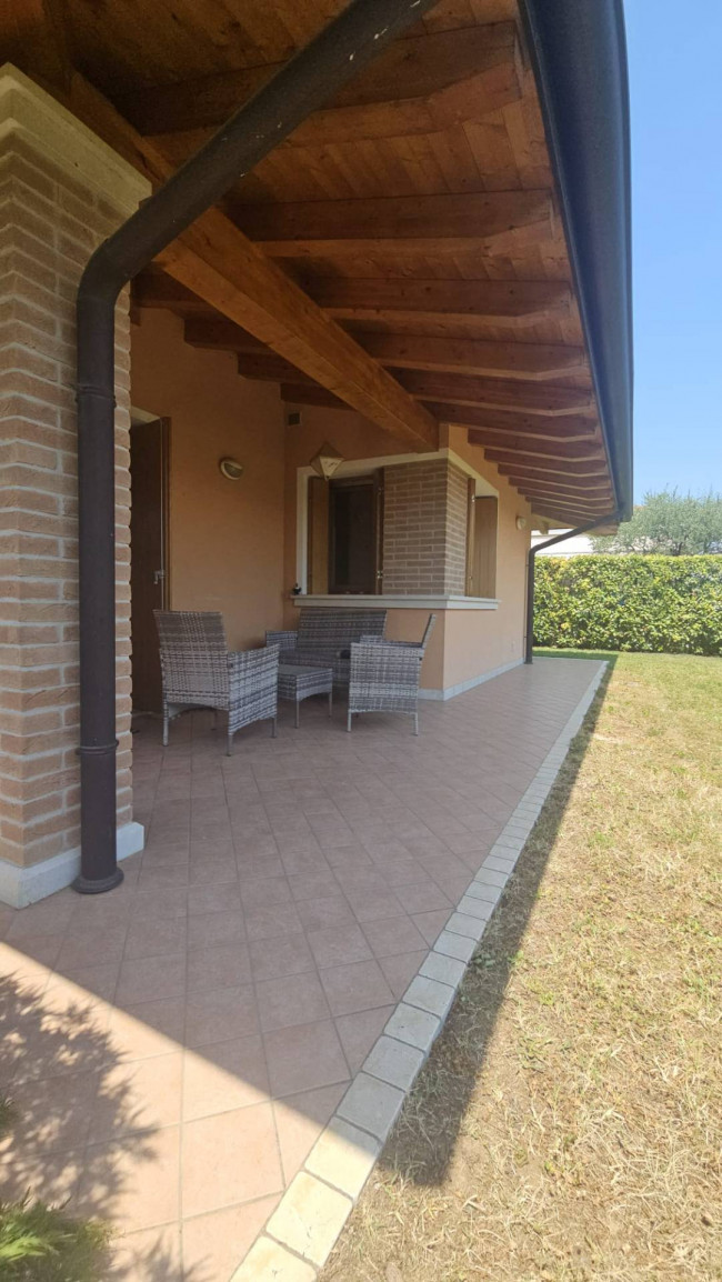 Villetta bifamiliare in affitto a Fontanafredda