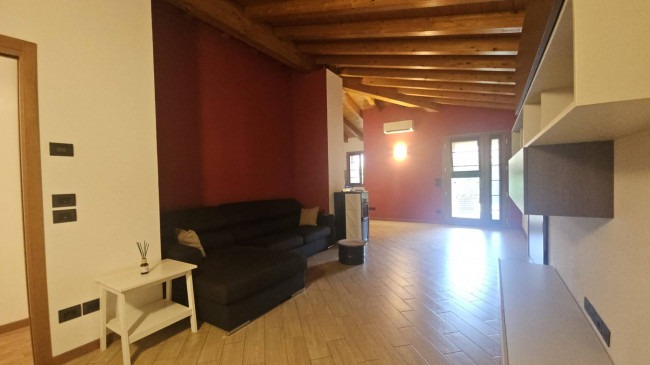 Villetta bifamiliare in affitto a Fontanafredda