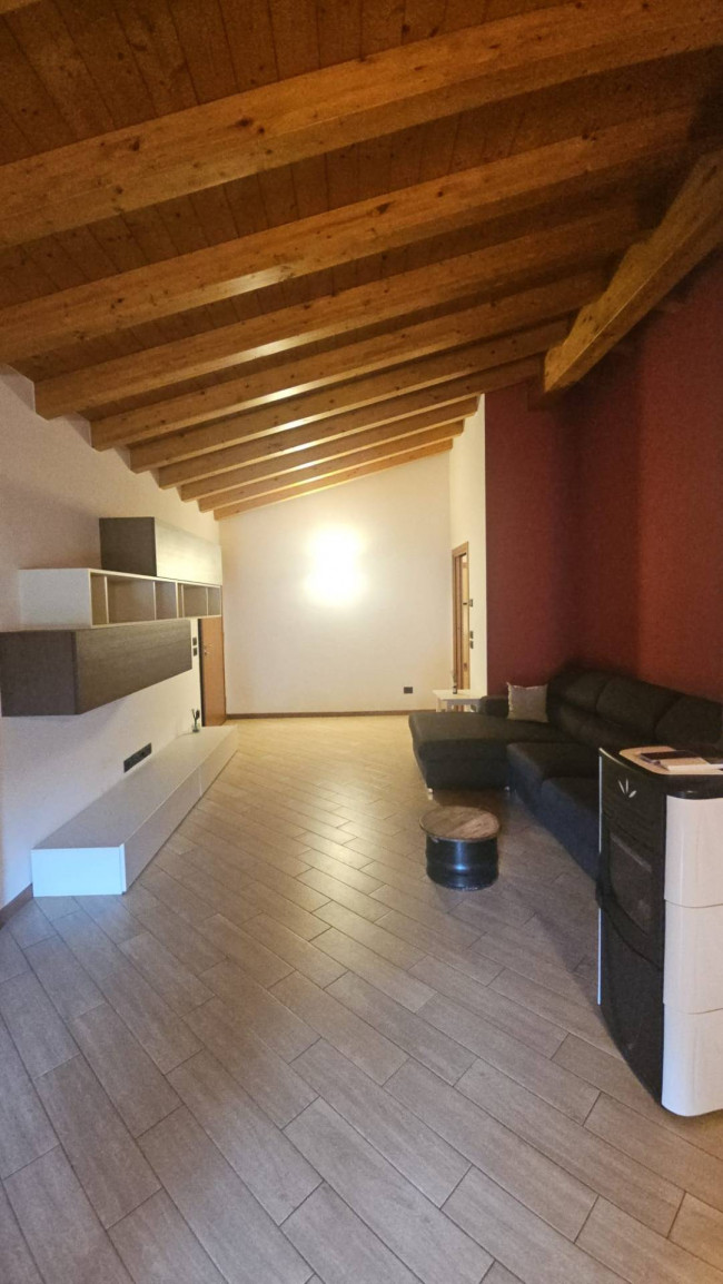 Villetta bifamiliare in affitto a Fontanafredda