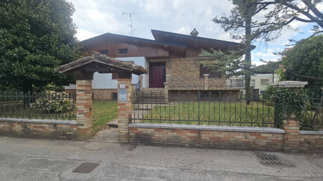 Villa in vendita a Porcia