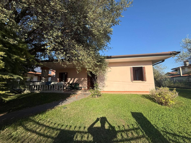 Villa in vendita a Pordenone