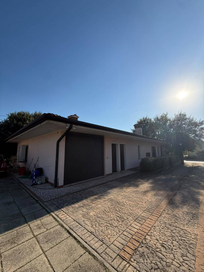 Villa in vendita a Pordenone
