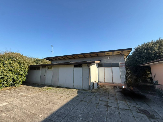 Villa in vendita a Pordenone