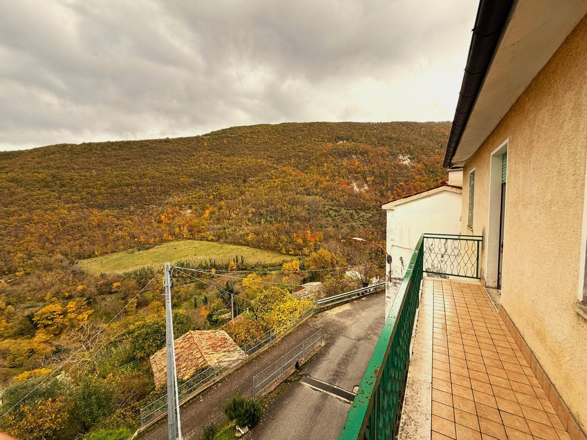 Casa indipendente in vendita a Sassoferrato (AN)