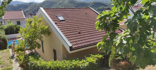 Villa in vendita a Celle Ligure