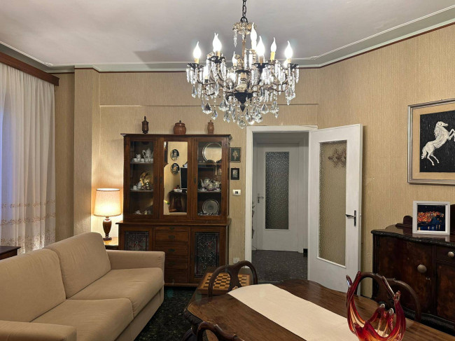 Appartamento in affitto a Savona