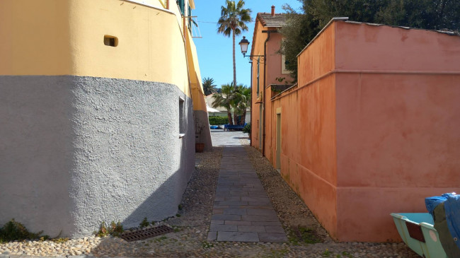 Appartamento in affitto a Albisola Superiore