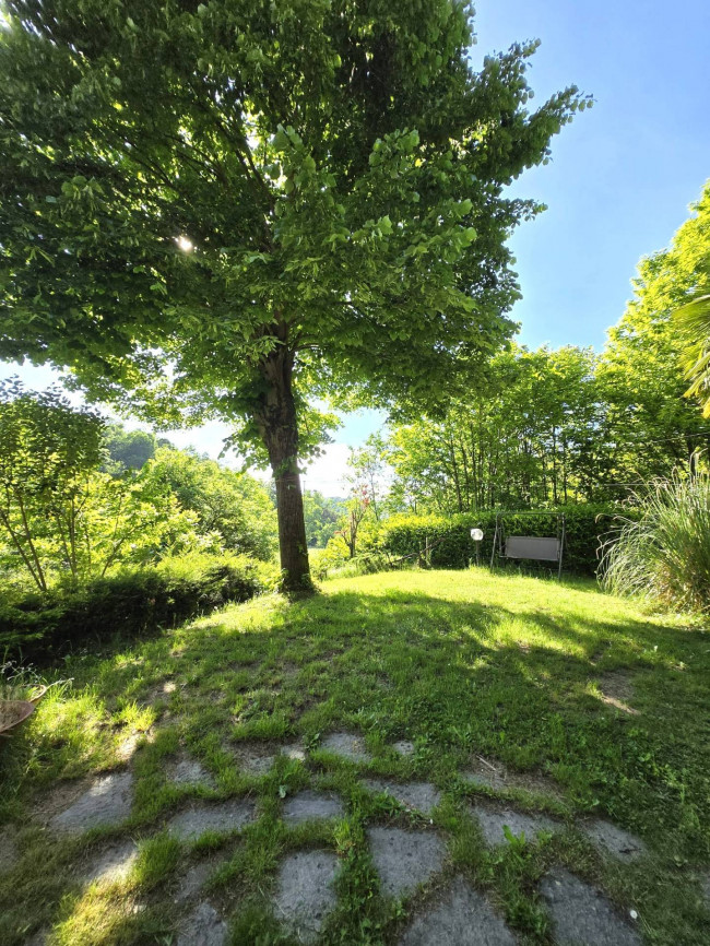Villa in vendita a Giusvalla