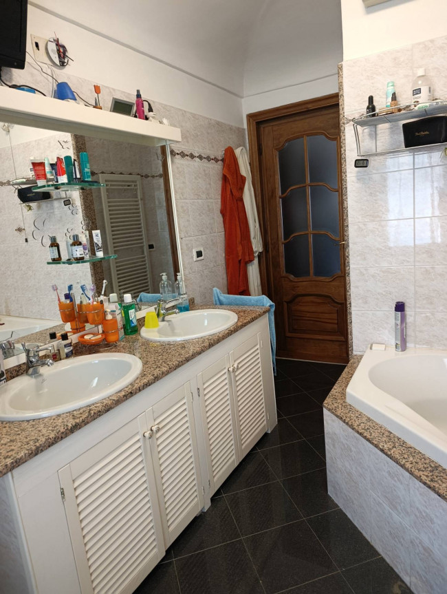 Appartamento in vendita a Savona