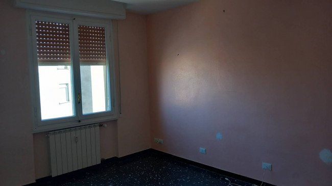 Appartamento in affitto a Savona
