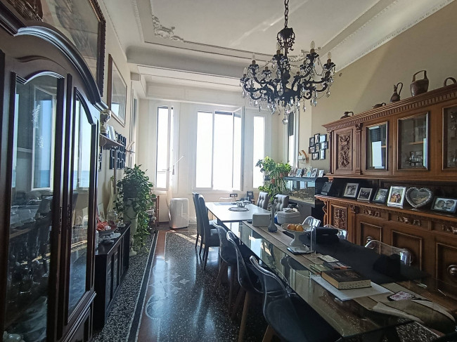 Appartamento in vendita a Savona