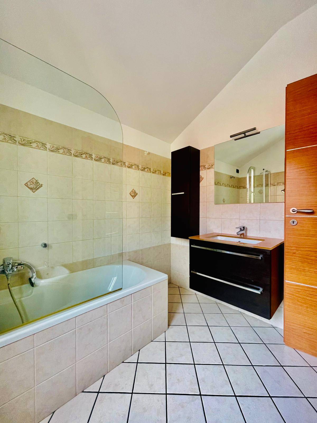 Casa semi-indipendente in vendita a Albisola Superiore (SV)