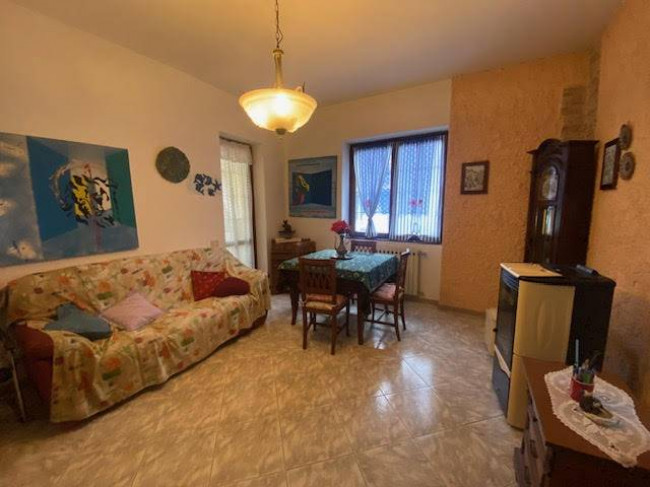 Casa semi-indipendente in vendita a Pontinvrea (SV)