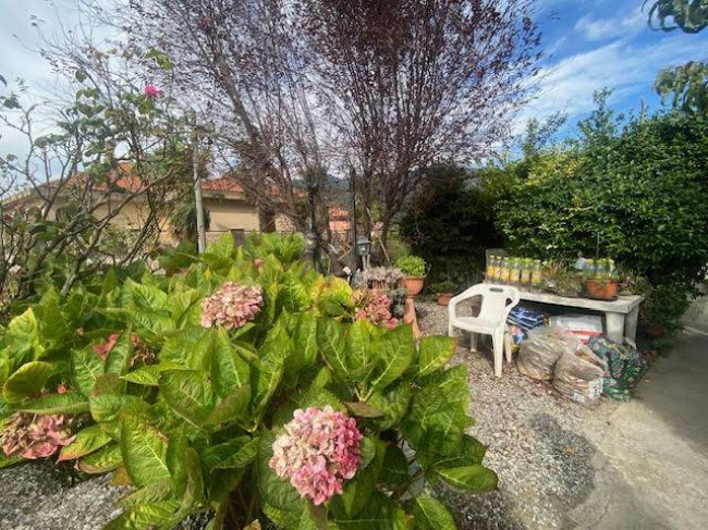 Casa indipendente in vendita a San Bernardo, Stella (SV)