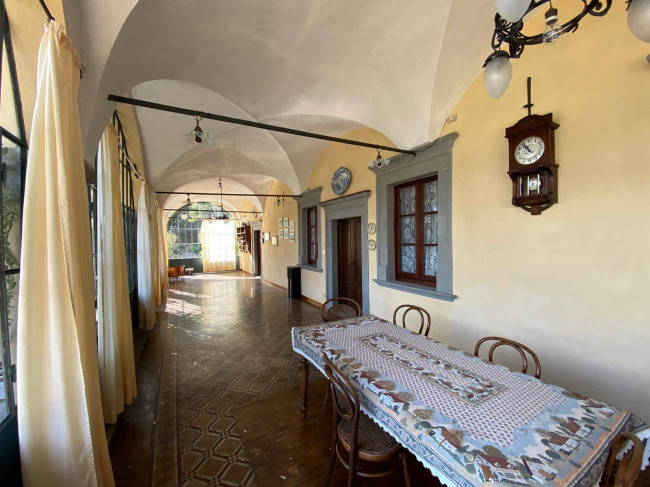 Villa in vendita a Tavernola Bergamasca (BG)