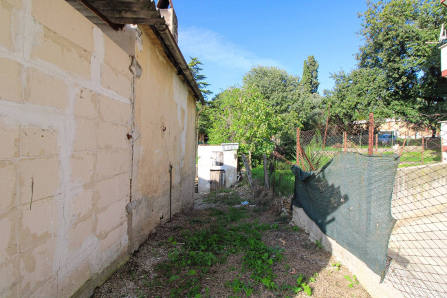 Terreno edificabile in vendita a Nereto