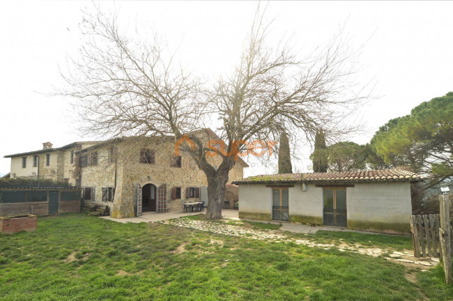 Villa Bifamiliare in vendita a Castel Ritaldi