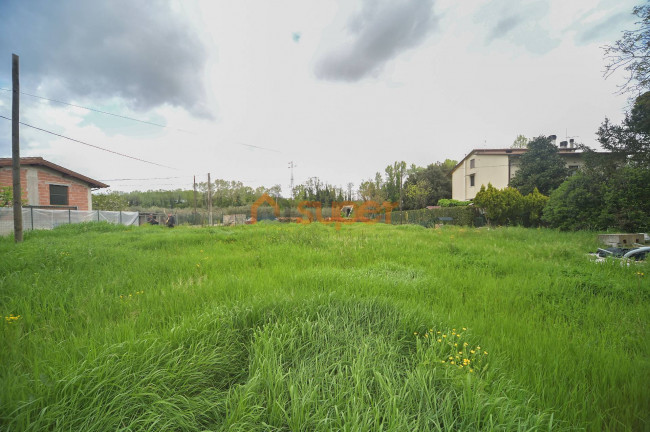 Terreno edificabile in vendita a Perugia