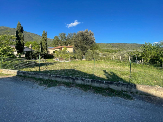 Terreno edificabile in vendita a Spello