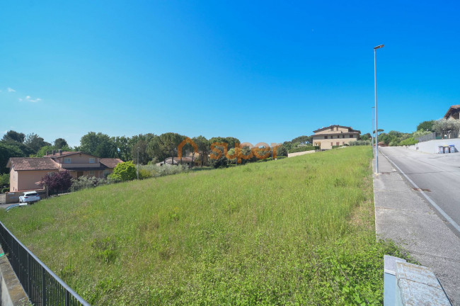 Terreno edificabile in vendita a Perugia