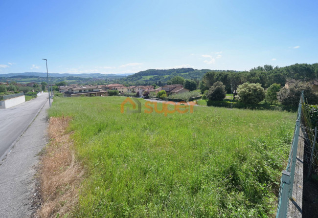 Terreno edificabile in vendita a Perugia