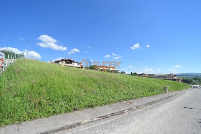 Terreno edificabile in vendita a Perugia