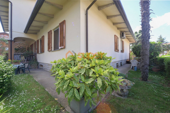 Porzione di Casa in vendita a Bastia Umbra