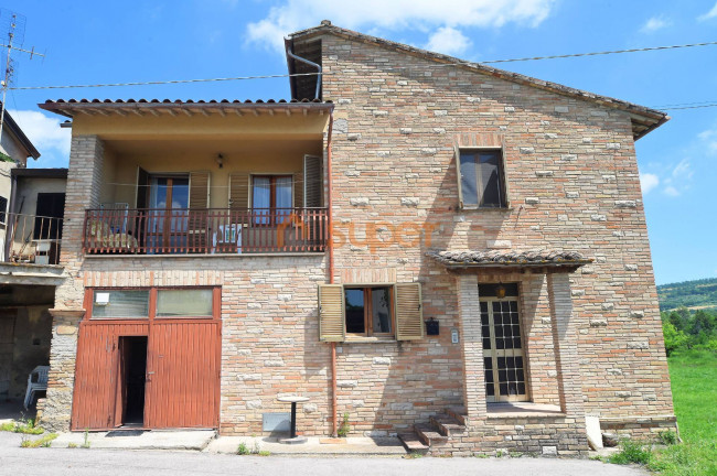 Casa singola in vendita a Assisi