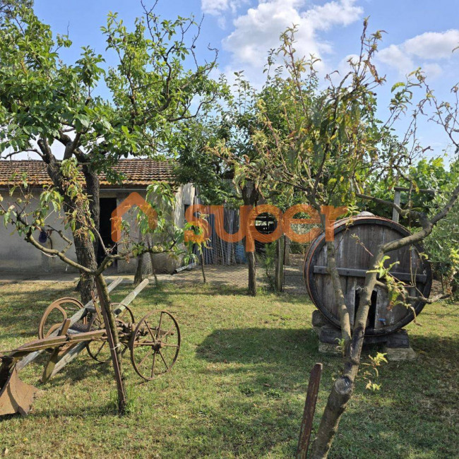 Casa singola in vendita a Castiglione del Lago