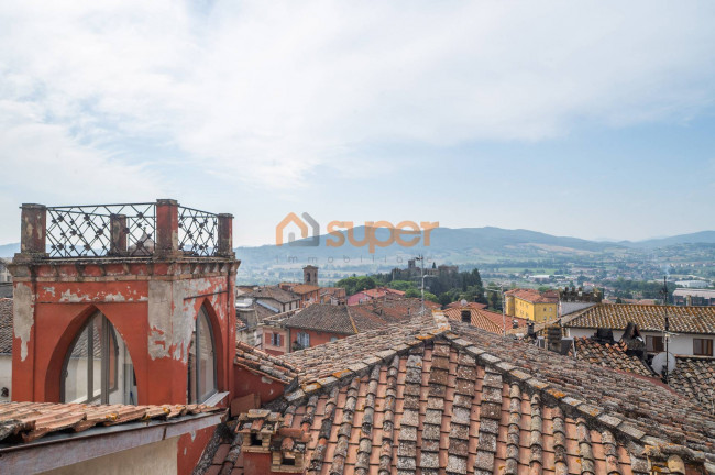 Stabile / Palazzo in vendita a Magione