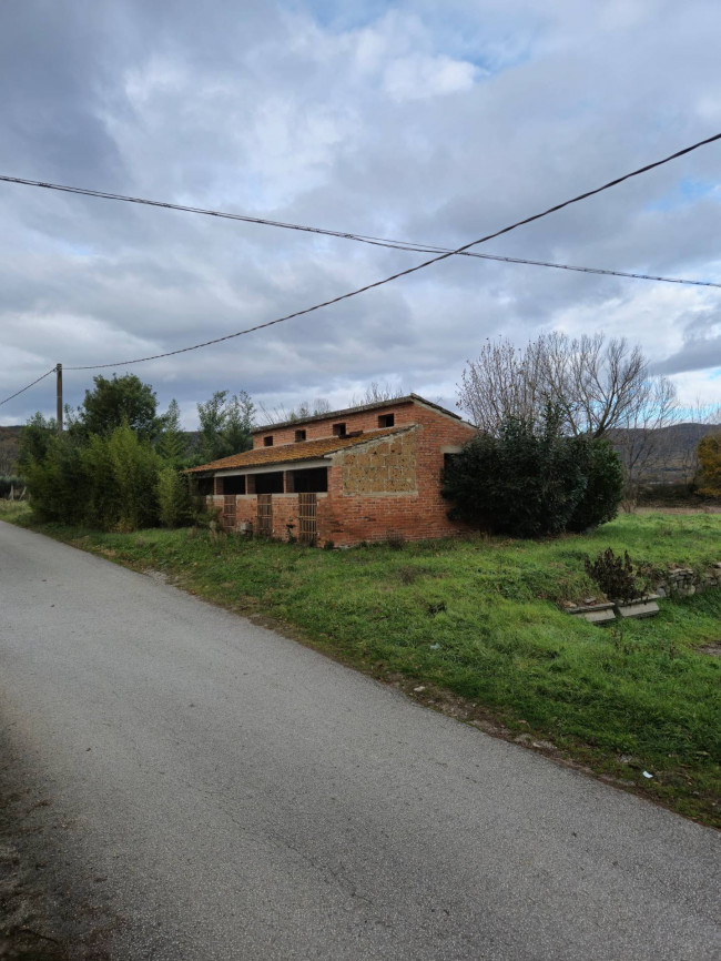 Terreno Agricolo in vendita a Tuoro sul Trasimeno