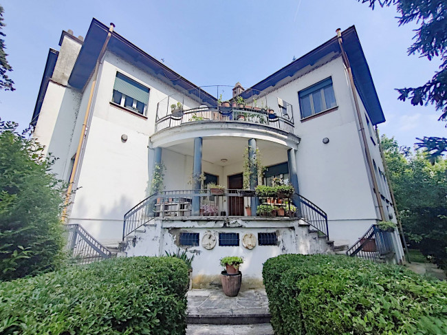 Villa in vendita a Certosa di Pavia