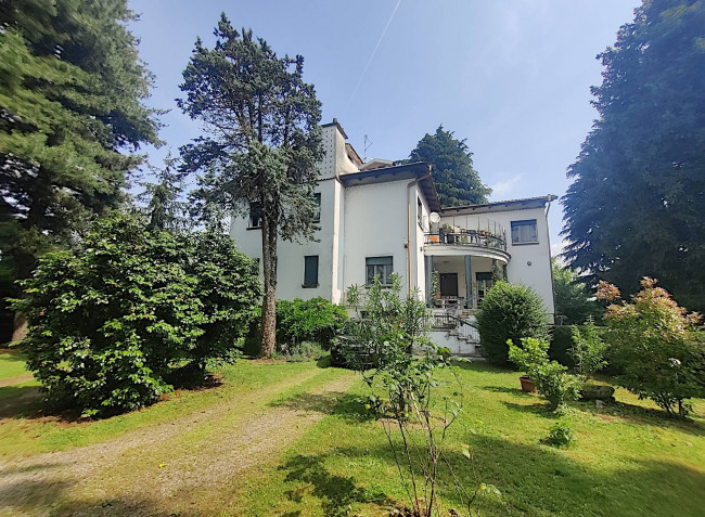 Villa in vendita a Certosa di Pavia