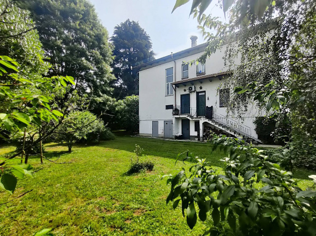 Villa in vendita a Certosa di Pavia