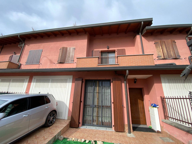 Villette a schiera in vendita a Bubbiano