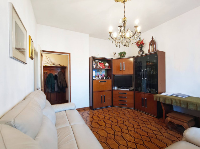 Appartamento in vendita a Opera