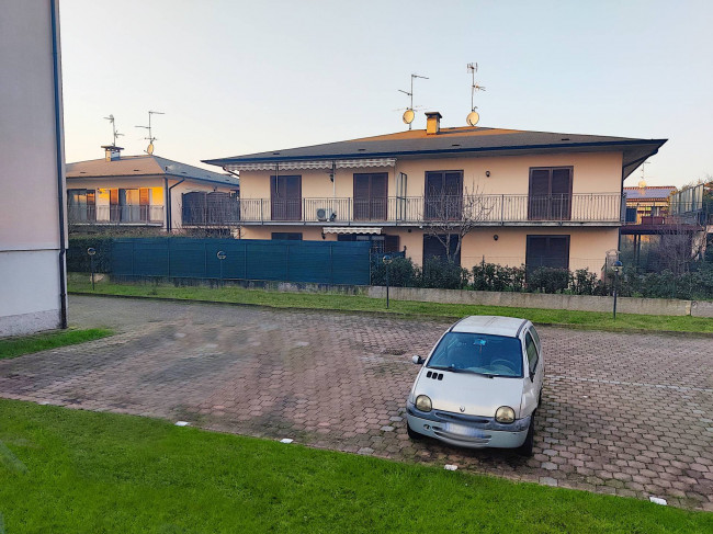 Appartamento in vendita a Landriano