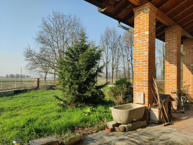 Villa in vendita a Bascapè