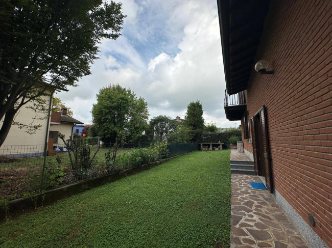 Villa in vendita a Roncaro