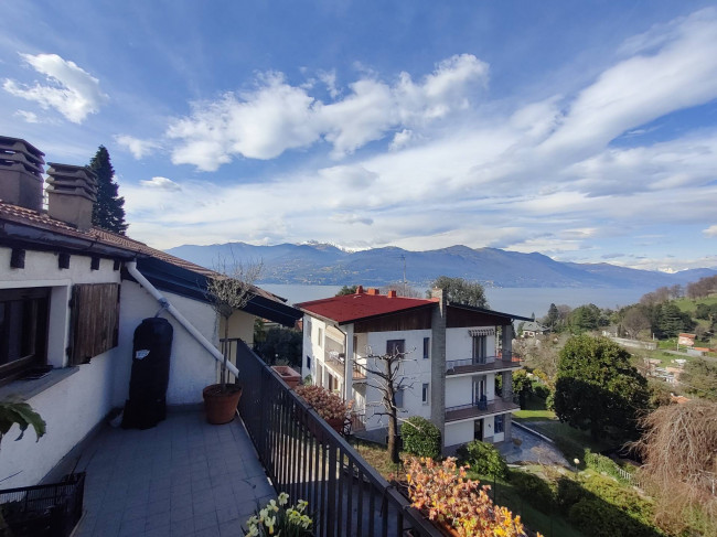 Casa singola in vendita a Laveno-Mombello
