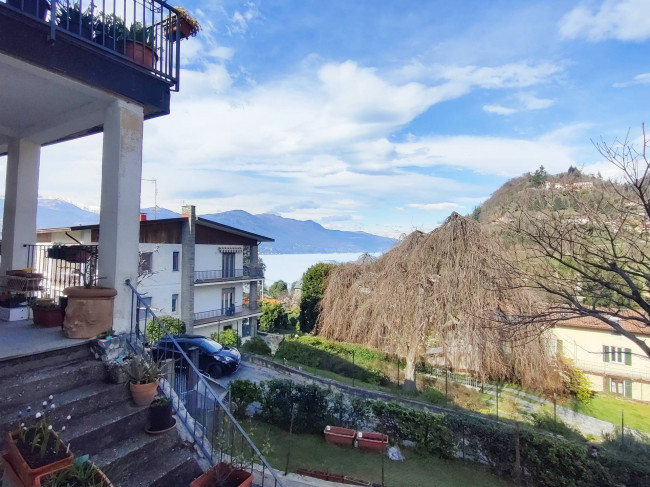 Casa singola in vendita a Laveno-Mombello