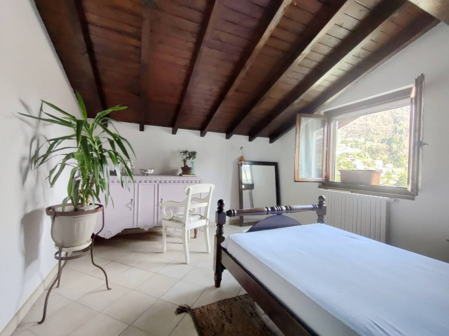 Casa singola in vendita a Laveno-Mombello