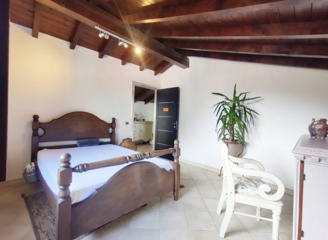 Casa singola in vendita a Laveno-Mombello