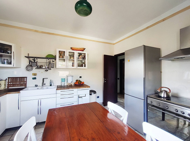 Casa singola in vendita a Laveno-Mombello