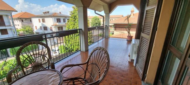 Villa in vendita a Rosate