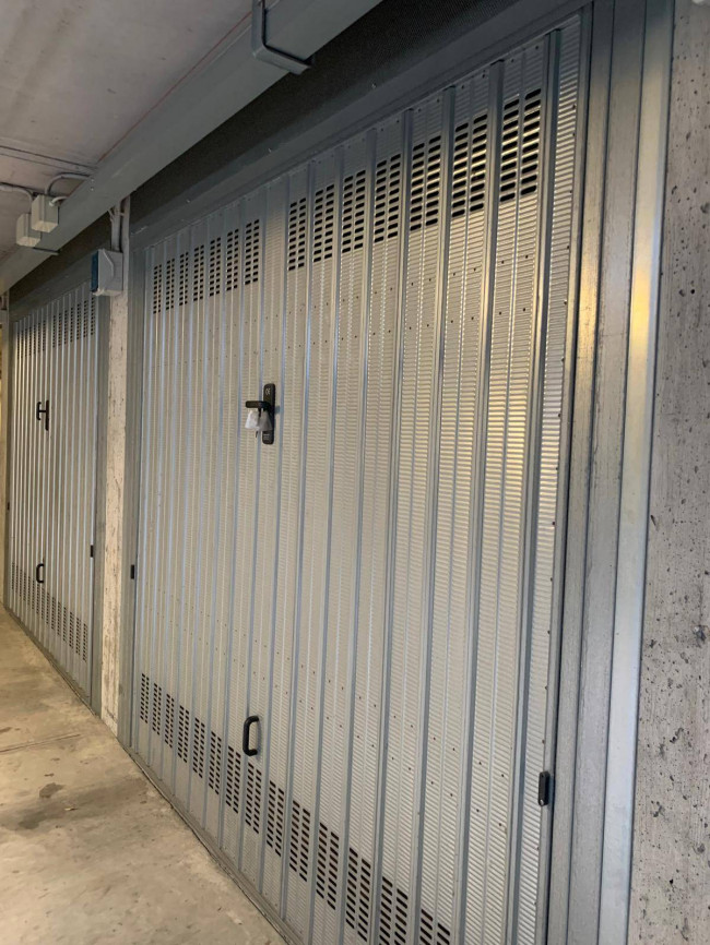 Box o garage in vendita a Rozzano
