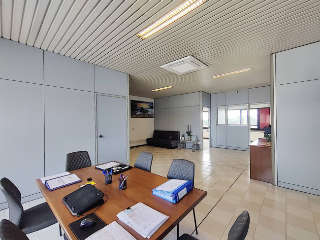 Studio/Ufficio in affitto a Opera