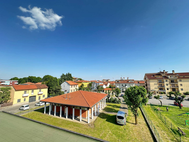Appartamento in vendita a Bareggio